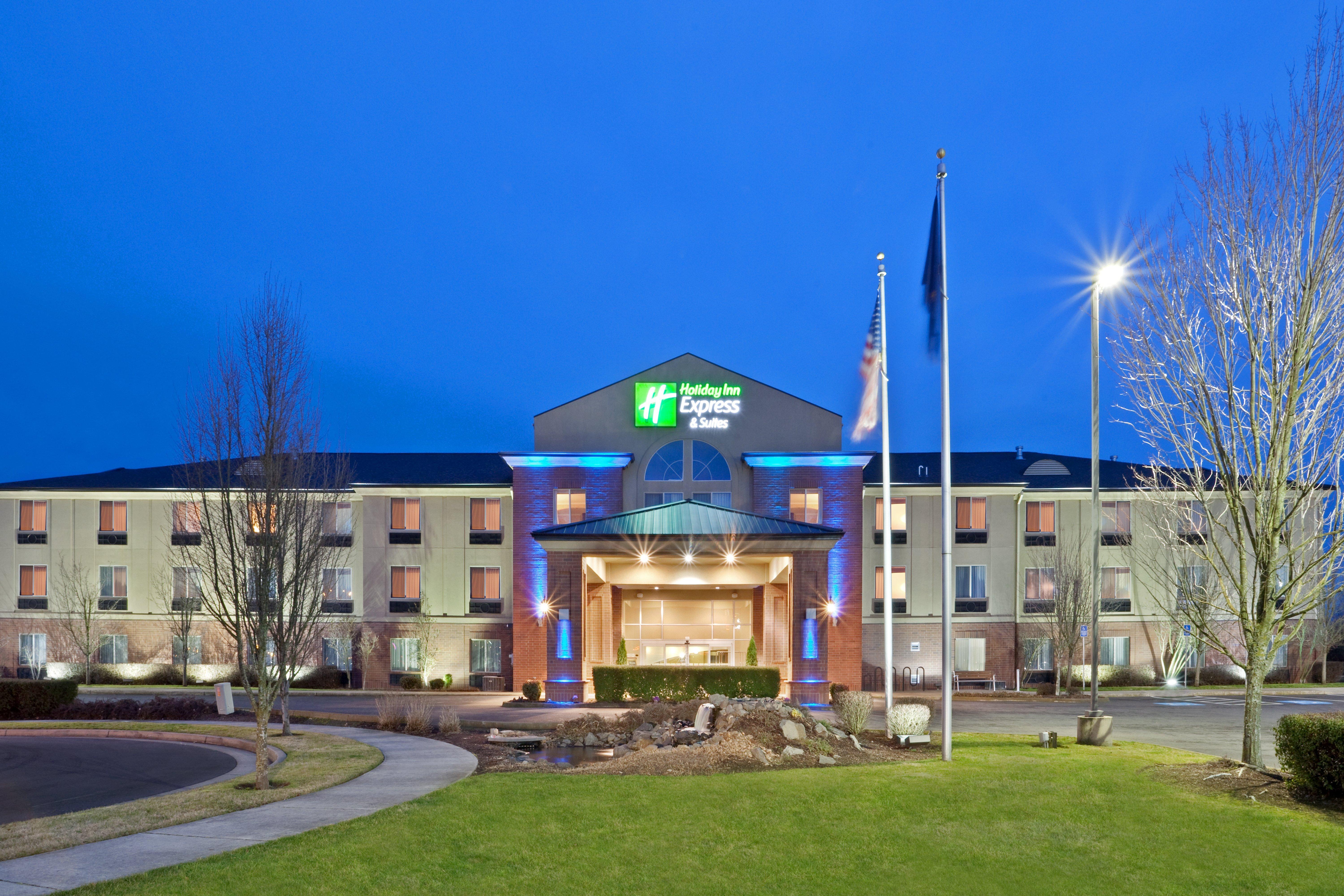 Holiday Inn Express Hotel & Suites Albany By Ihg Dış mekan fotoğraf